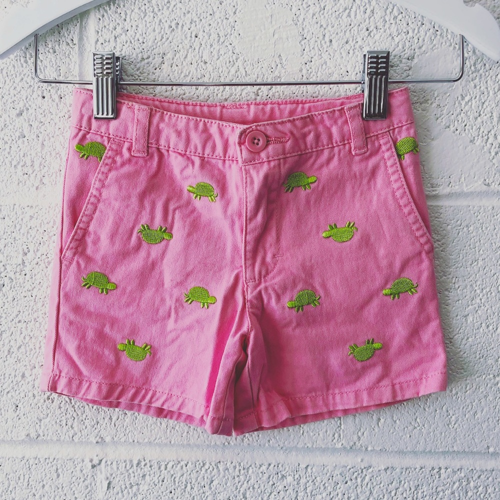 J. khaki Kids pink turtle embroidered shorts